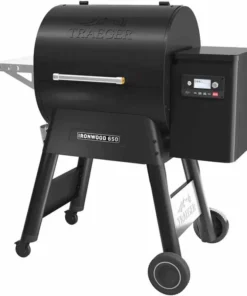 Alternative view of Traeger Ironwood 650 Pellet Grill – WiFIRE Wood-Fired Smoker & BBQ Grill